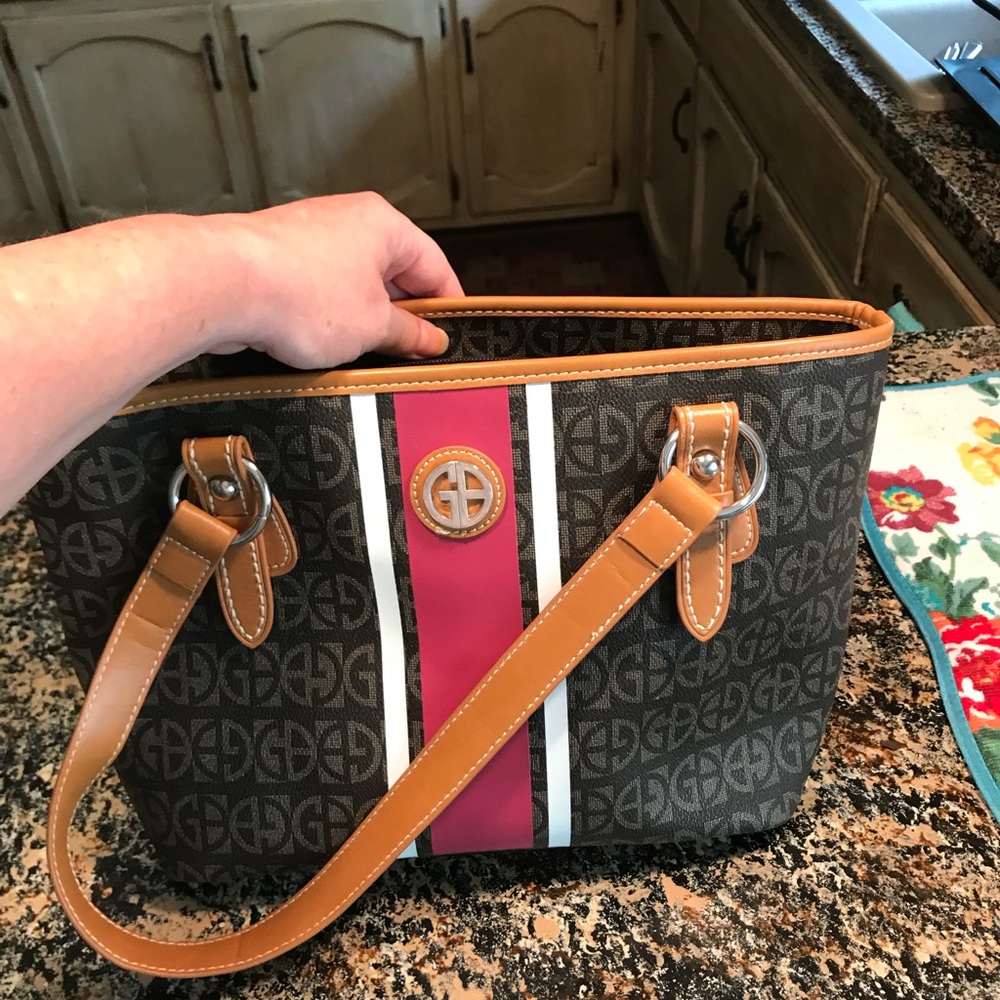 Purse and wallet
